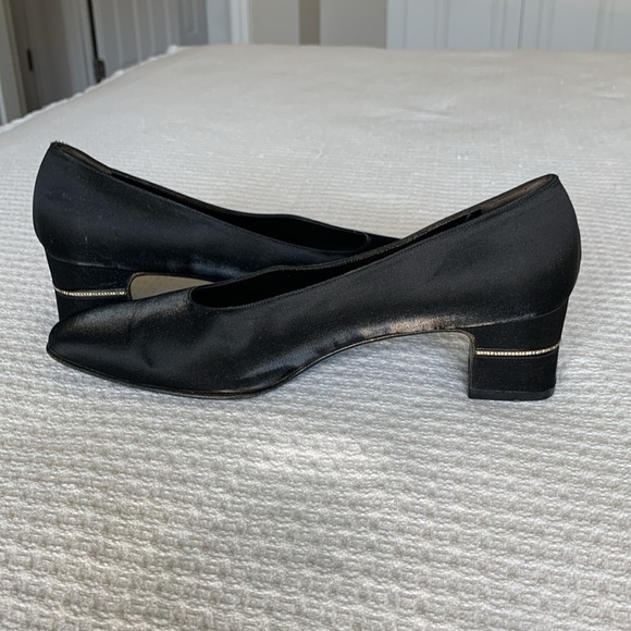 Salvatore Ferragamo Black Satin block heels with crystal inset size 10 - Picture 6 of 11